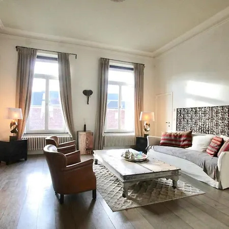 Apartment Cap's House Gent