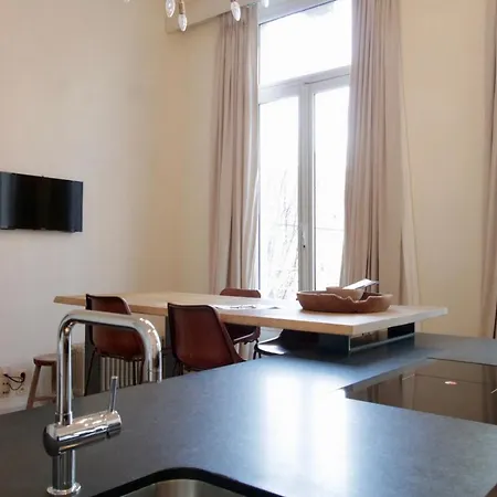 Cap's House Apartment *