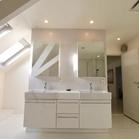Cap's House Apartment