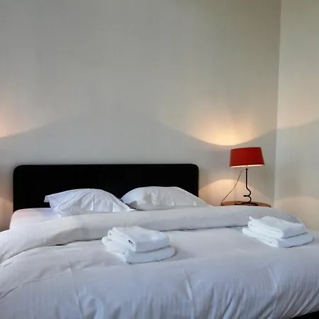 Apartment Cap's House *