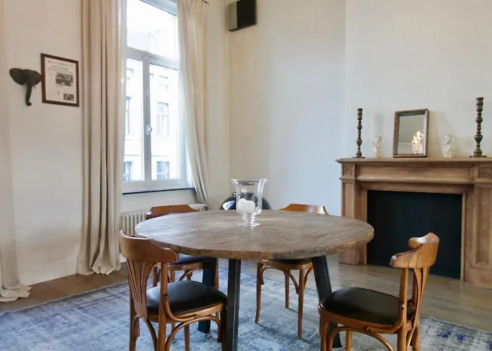 Cap's House Apartment